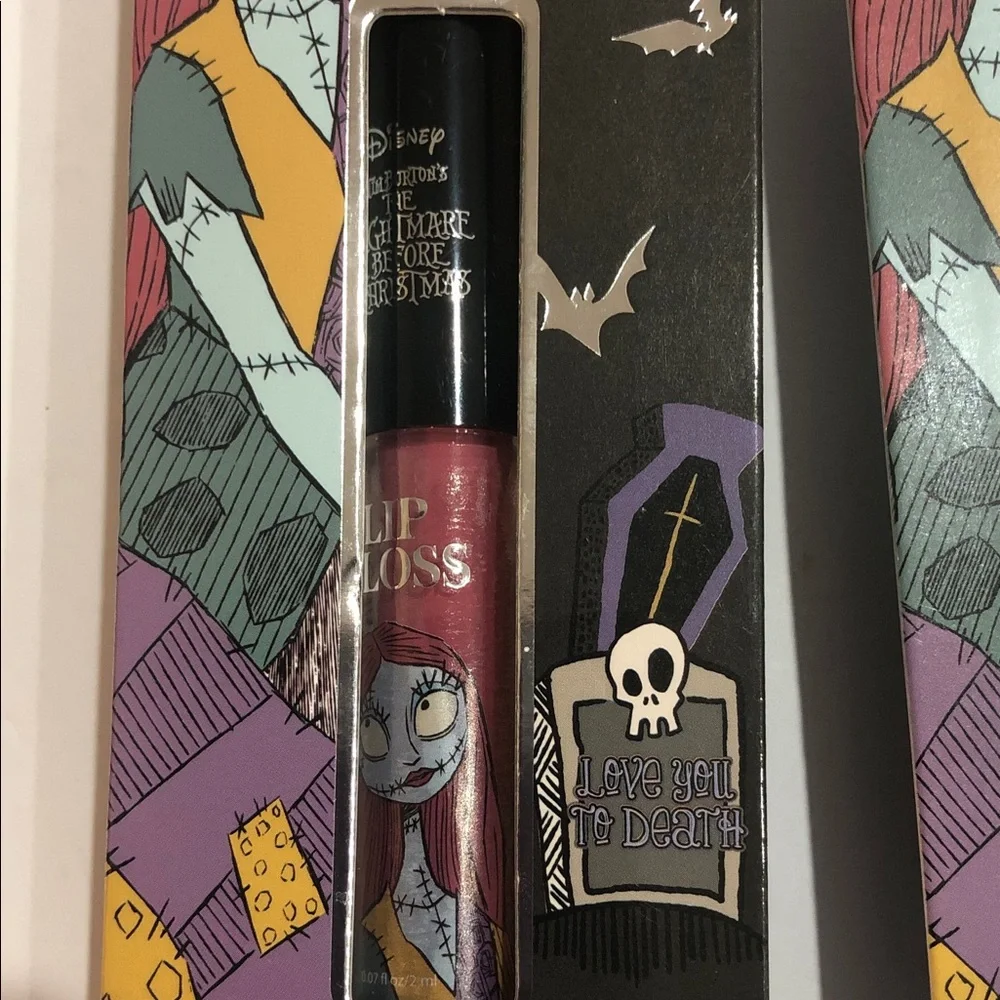 Disney’s Tim Burton Nightmare Before Christmas Sally and Jack‎ lip gloss set new